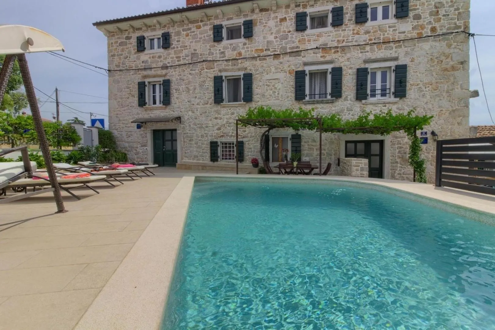 Ferienhaus Mit Privatpool Fuer 8 Personen Ca 123 Qm In Dracevac, Istrien Istrische Riviera Poreč Dom wakacyjny