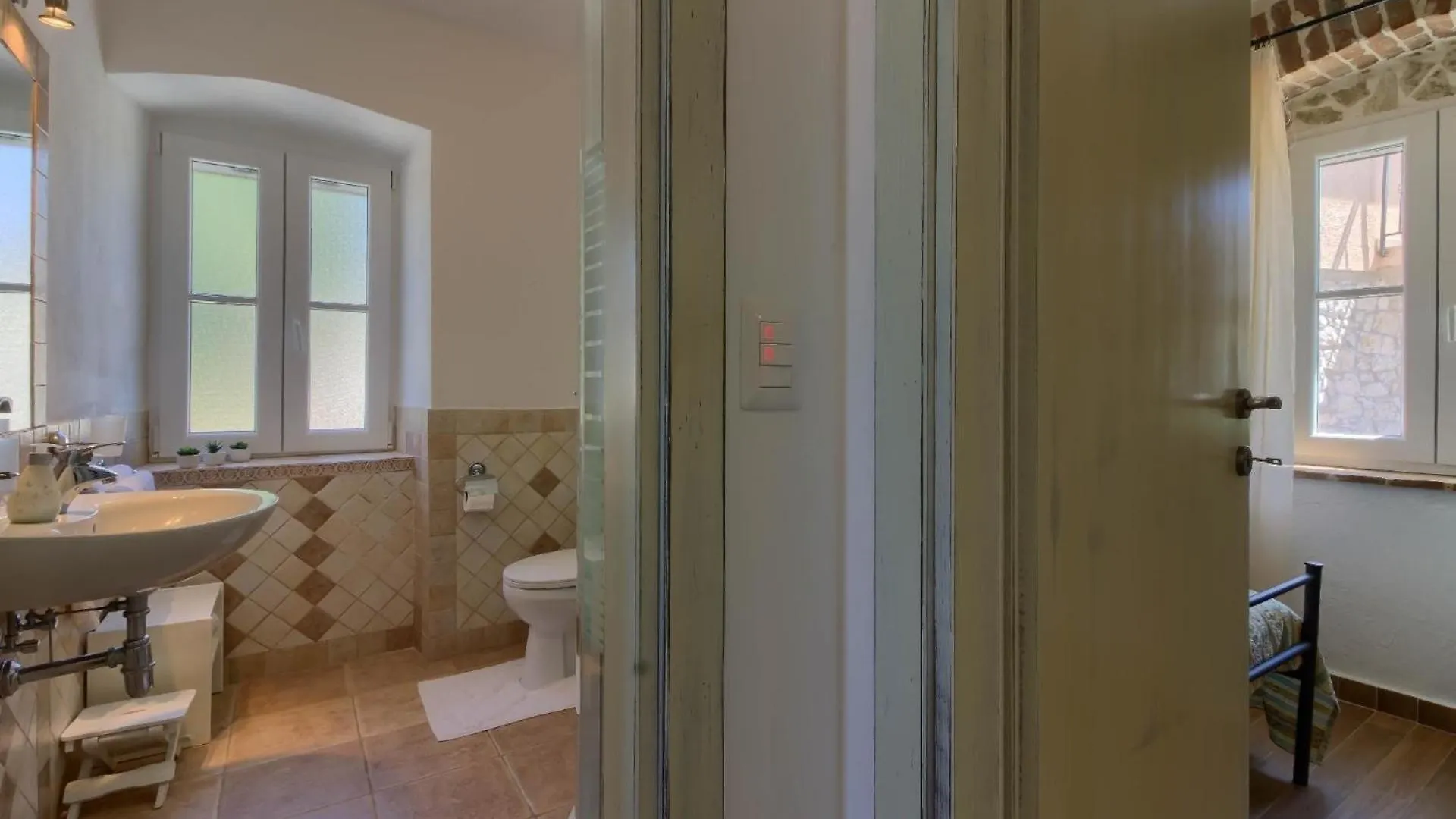Ferienhaus Mit Privatpool Fuer 8 Personen Ca 123 Qm In Dracevac, Istrien Istrische Riviera Poreč 0*,
